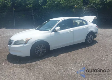 2011 Honda Accord 2.4 Se from USA, damaged, VIN 1HGCP2F67BA155451